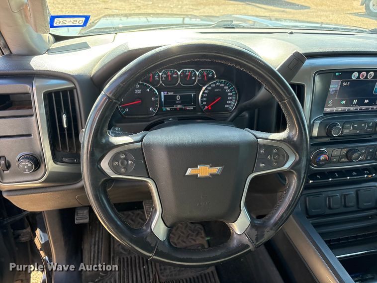 image for item FC2112 2015 Chevrolet Silverado 1500 LT Crew Cab pickup truck