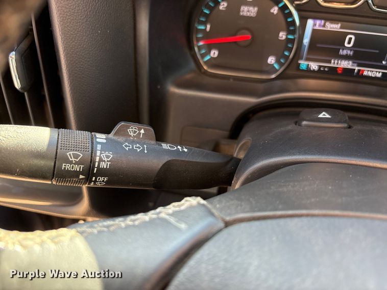 image for item FC2112 2015 Chevrolet Silverado 1500 LT Crew Cab pickup truck