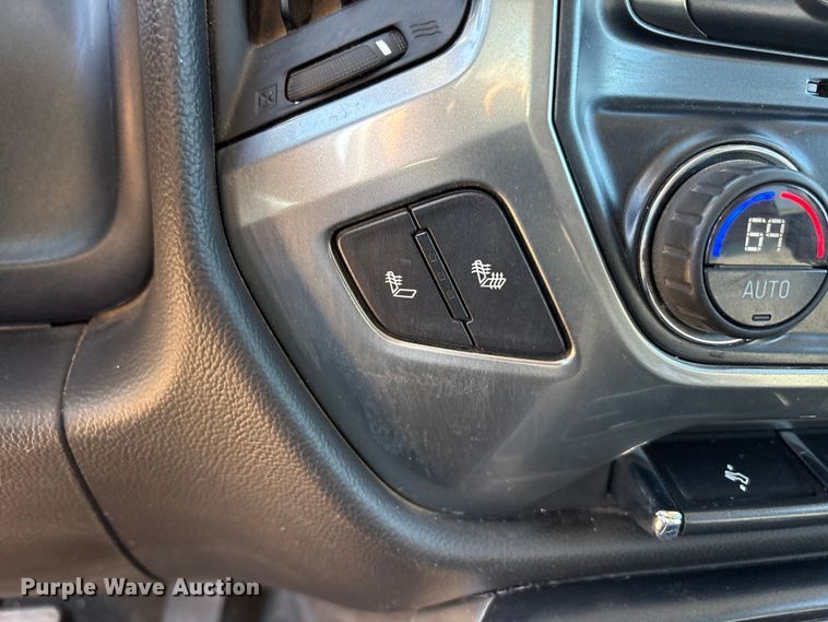 image for item FC2112 2015 Chevrolet Silverado 1500 LT Crew Cab pickup truck