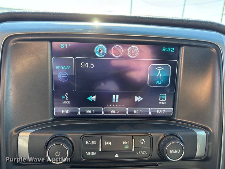 image for item FC2112 2015 Chevrolet Silverado 1500 LT Crew Cab pickup truck