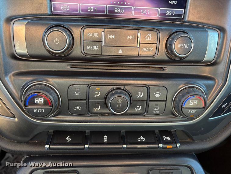 image for item FC2112 2015 Chevrolet Silverado 1500 LT Crew Cab pickup truck