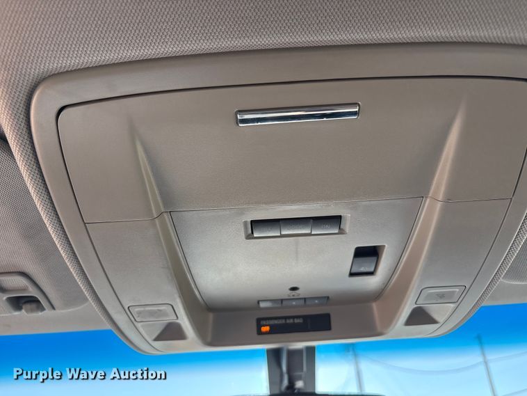 image for item FC2112 2015 Chevrolet Silverado 1500 LT Crew Cab pickup truck