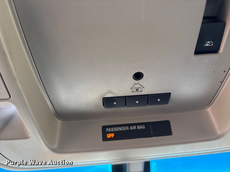 image for item FC2112 2015 Chevrolet Silverado 1500 LT Crew Cab pickup truck