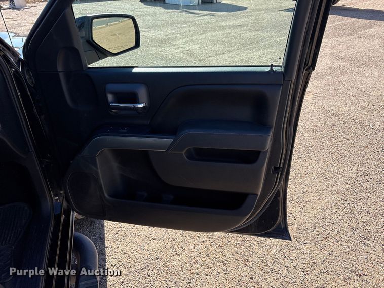 image for item FC2112 2015 Chevrolet Silverado 1500 LT Crew Cab pickup truck