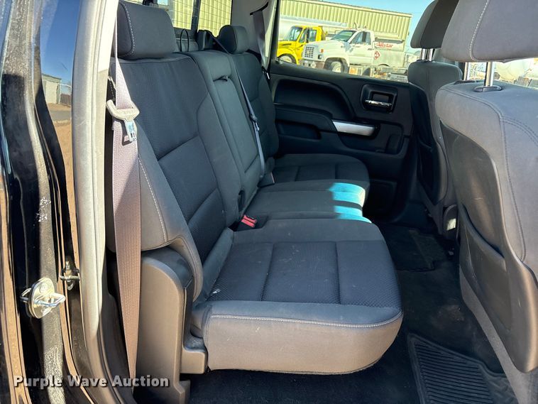 image for item FC2112 2015 Chevrolet Silverado 1500 LT Crew Cab pickup truck