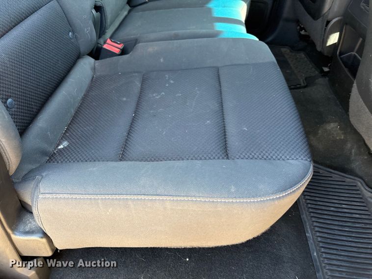 image for item FC2112 2015 Chevrolet Silverado 1500 LT Crew Cab pickup truck