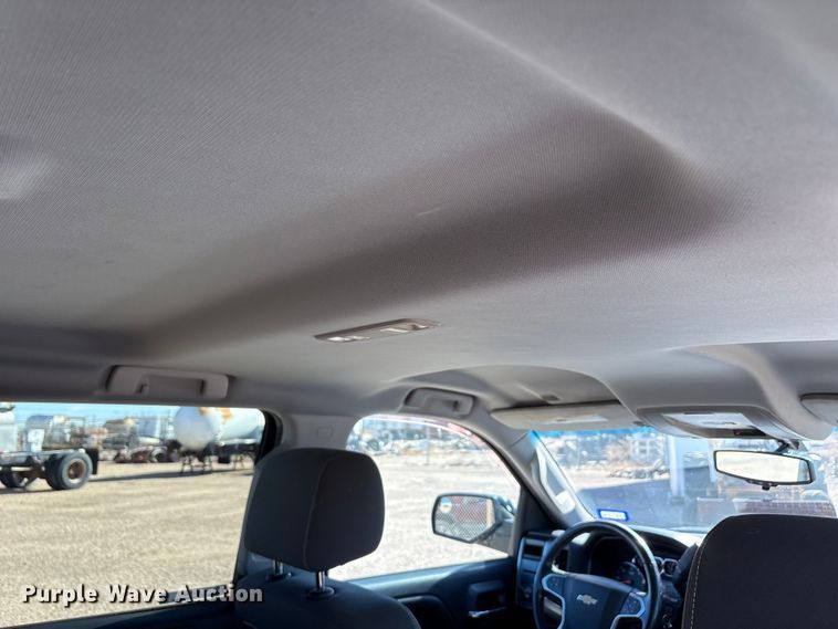 image for item FC2112 2015 Chevrolet Silverado 1500 LT Crew Cab pickup truck