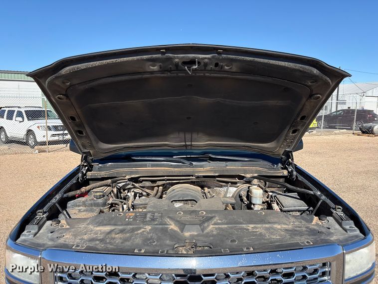 image for item FC2112 2015 Chevrolet Silverado 1500 LT Crew Cab pickup truck