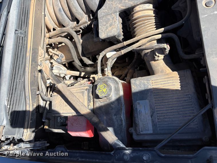 image for item FC2112 2015 Chevrolet Silverado 1500 LT Crew Cab pickup truck