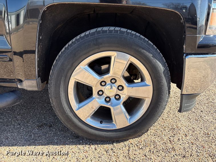 image for item FC2112 2015 Chevrolet Silverado 1500 LT Crew Cab pickup truck