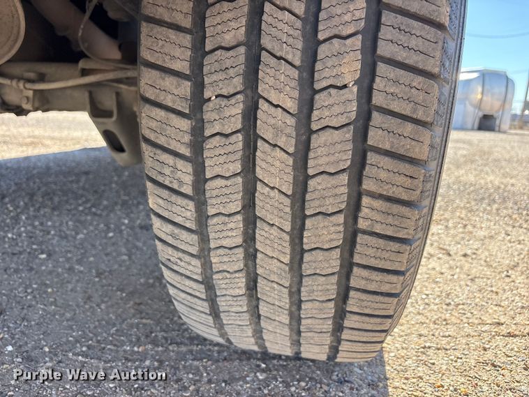 image for item FC2112 2015 Chevrolet Silverado 1500 LT Crew Cab pickup truck