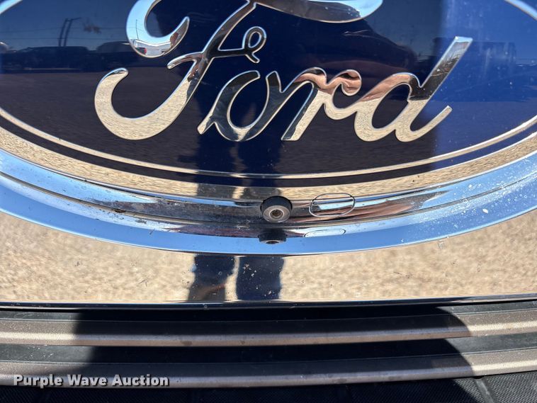 image for item FC2113 2017 Ford F350 King Ranch Crew Cab pickup truck