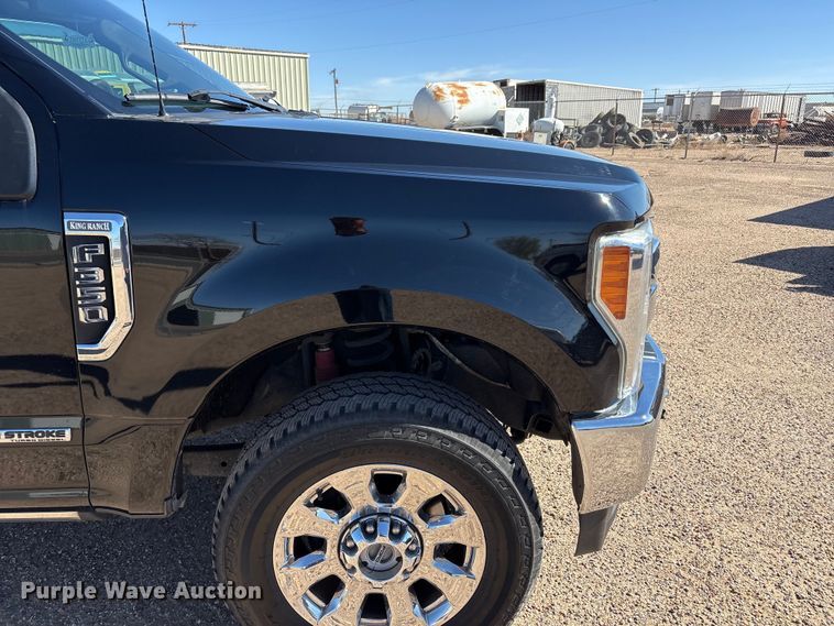 image for item FC2113 2017 Ford F350 King Ranch Crew Cab pickup truck