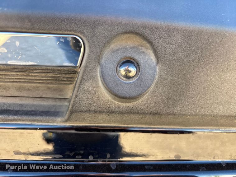 image for item FC2113 2017 Ford F350 King Ranch Crew Cab pickup truck