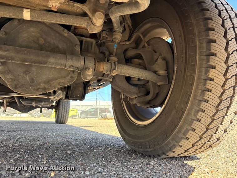 image for item FC2113 2017 Ford F350 King Ranch Crew Cab pickup truck