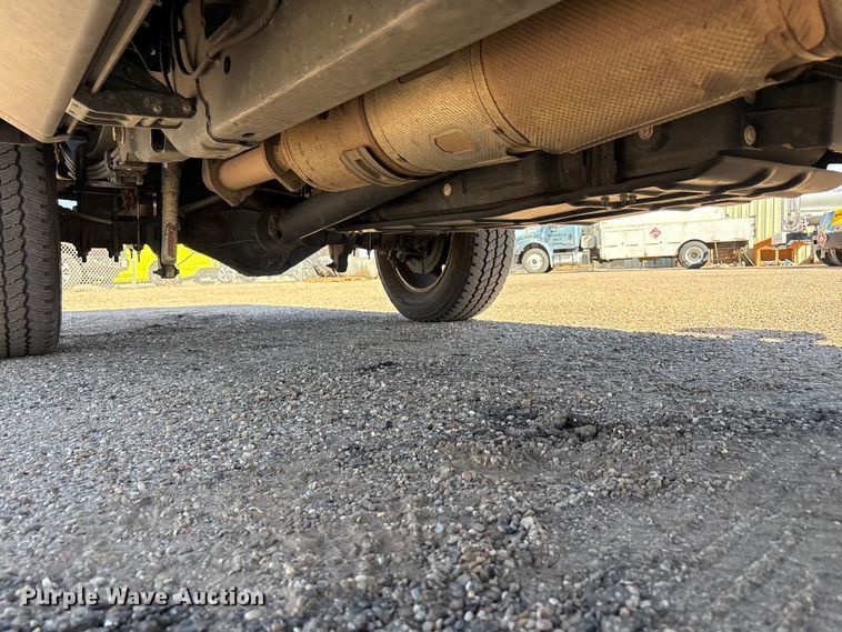 image for item FC2113 2017 Ford F350 King Ranch Crew Cab pickup truck