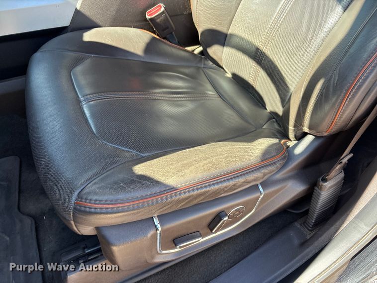 image for item FC2113 2017 Ford F350 King Ranch Crew Cab pickup truck