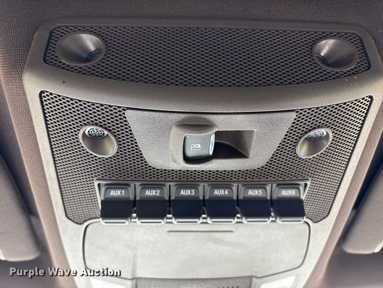 image for item FC2113 2017 Ford F350 King Ranch Crew Cab pickup truck