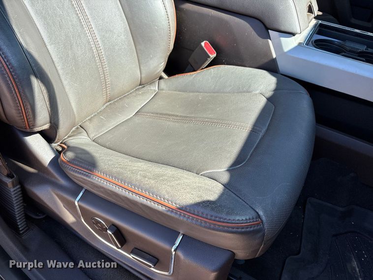 image for item FC2113 2017 Ford F350 King Ranch Crew Cab pickup truck