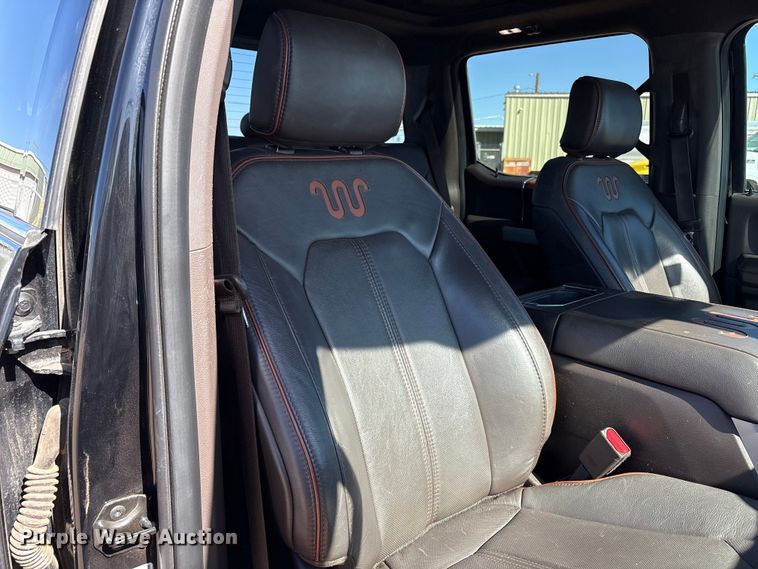 image for item FC2113 2017 Ford F350 King Ranch Crew Cab pickup truck