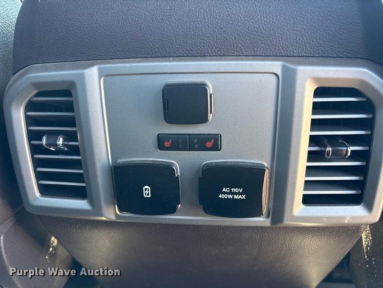 image for item FC2113 2017 Ford F350 King Ranch Crew Cab pickup truck