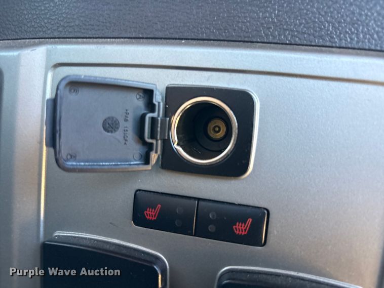 image for item FC2113 2017 Ford F350 King Ranch Crew Cab pickup truck