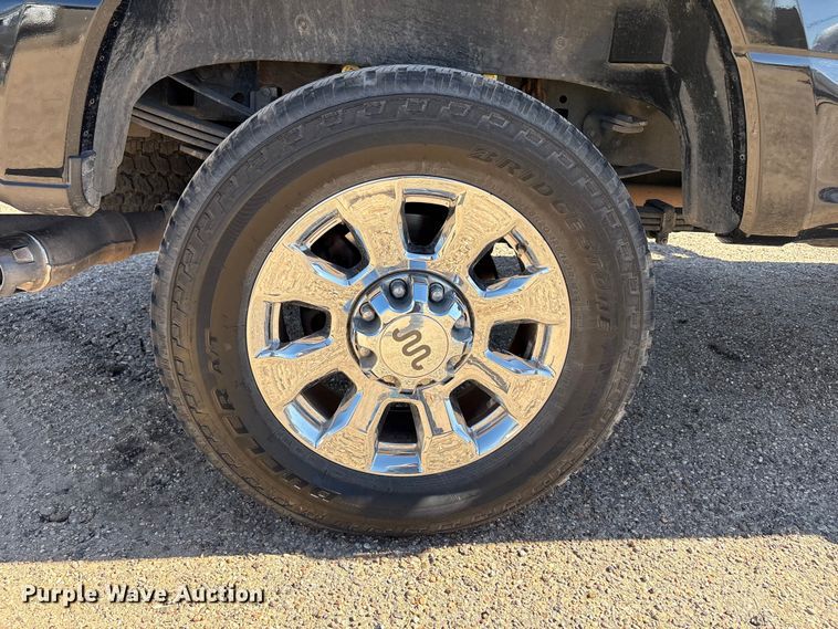 image for item FC2113 2017 Ford F350 King Ranch Crew Cab pickup truck