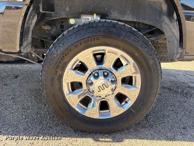 image for item FC2113 2017 Ford F350 King Ranch Crew Cab pickup truck