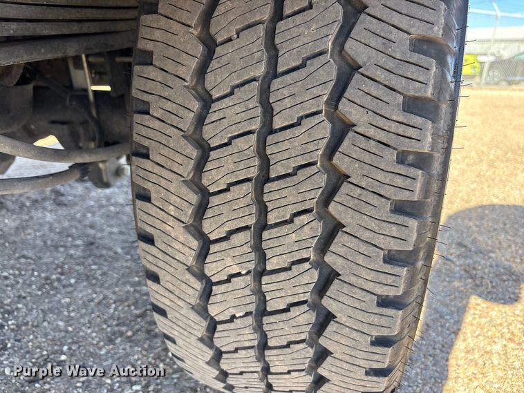 image for item FC2113 2017 Ford F350 King Ranch Crew Cab pickup truck