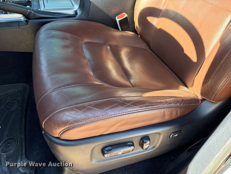 image for item FC2114 2016 Toyota Land Cruiser SUV