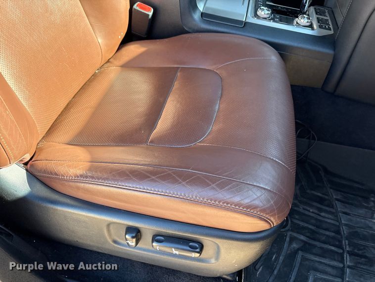 image for item FC2114 2016 Toyota Land Cruiser SUV