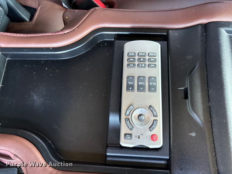 image for item FC2114 2016 Toyota Land Cruiser SUV