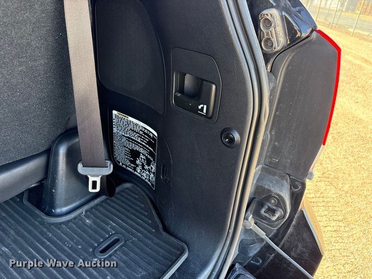 image for item FC2114 2016 Toyota Land Cruiser SUV