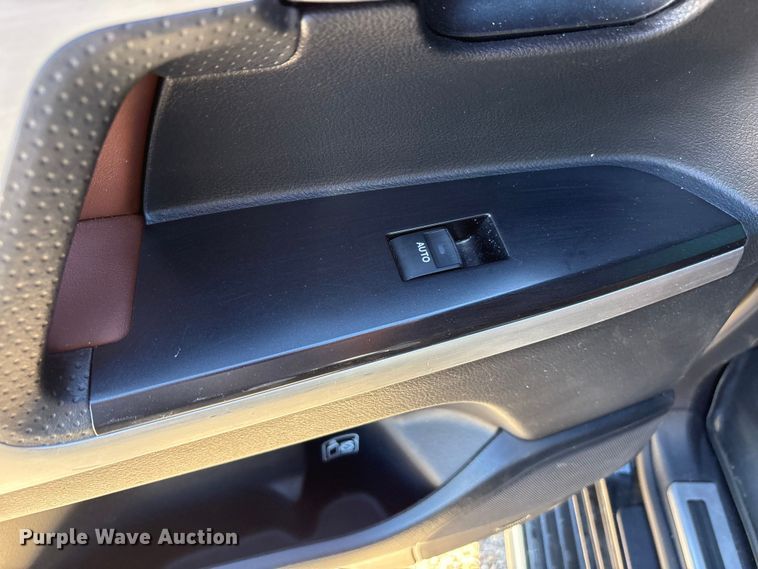 image for item FC2114 2016 Toyota Land Cruiser SUV