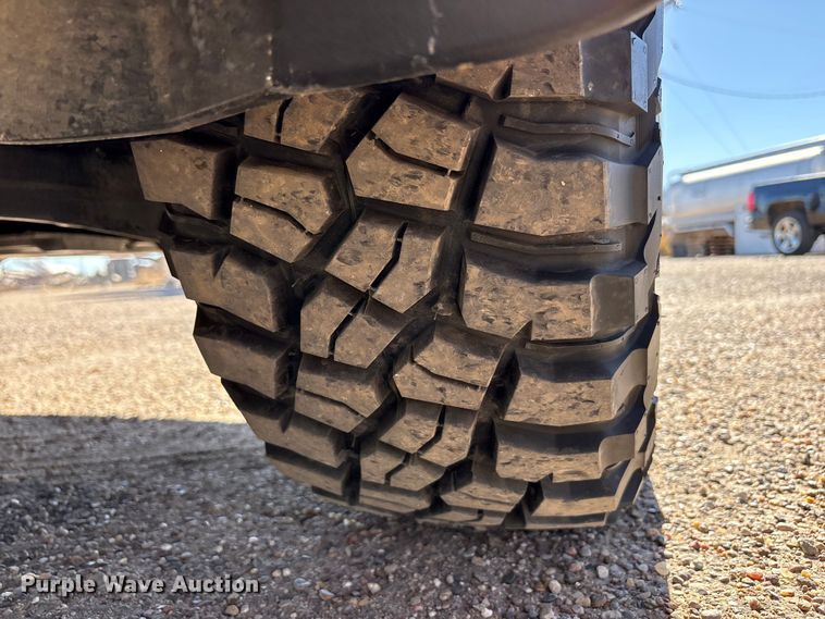 image for item FC2114 2016 Toyota Land Cruiser SUV