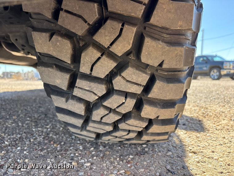 image for item FC2114 2016 Toyota Land Cruiser SUV