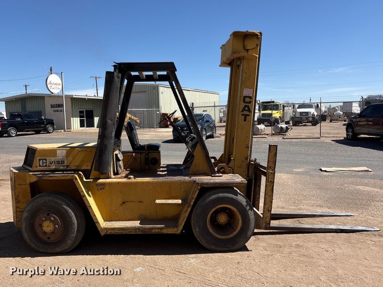 image for item FC2116 Caterpillar V150 forklift