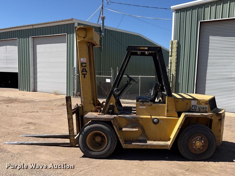 image for item FC2116 Caterpillar V150 forklift