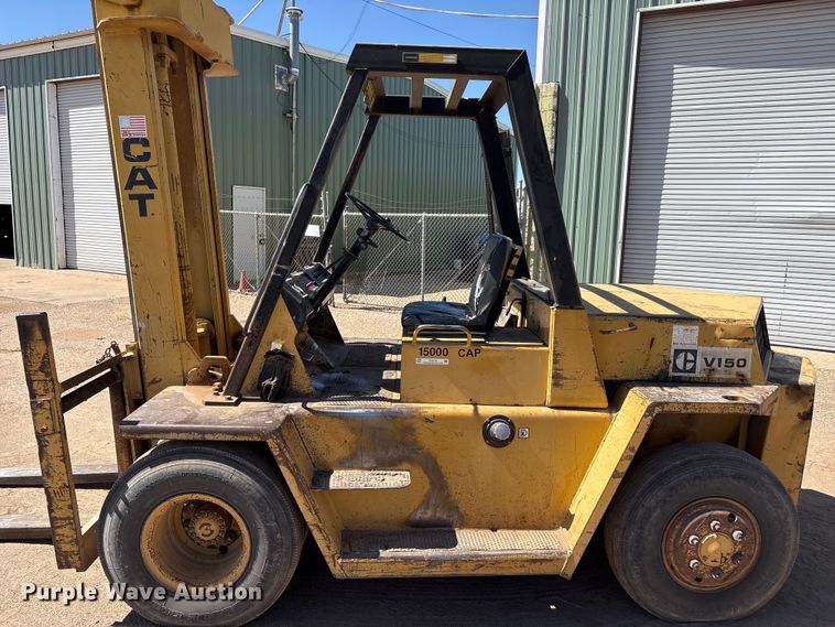 image for item FC2116 Caterpillar V150 forklift