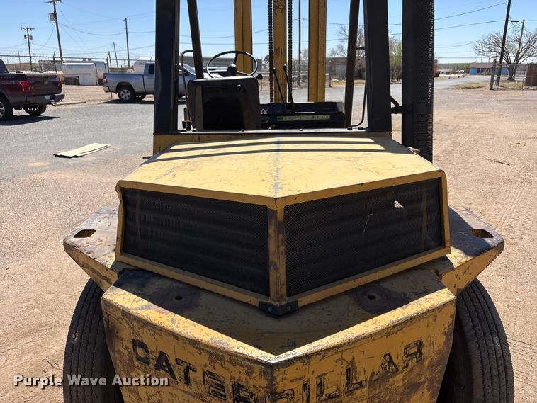 image for item FC2116 Caterpillar V150 forklift