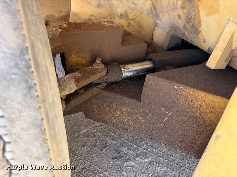 image for item FC2116 Caterpillar V150 forklift