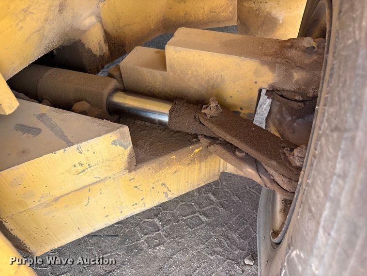 image for item FC2116 Caterpillar V150 forklift