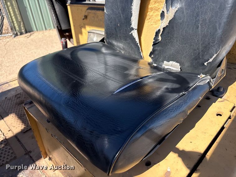 image for item FC2116 Caterpillar V150 forklift