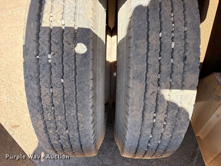 image for item FC2116 Caterpillar V150 forklift