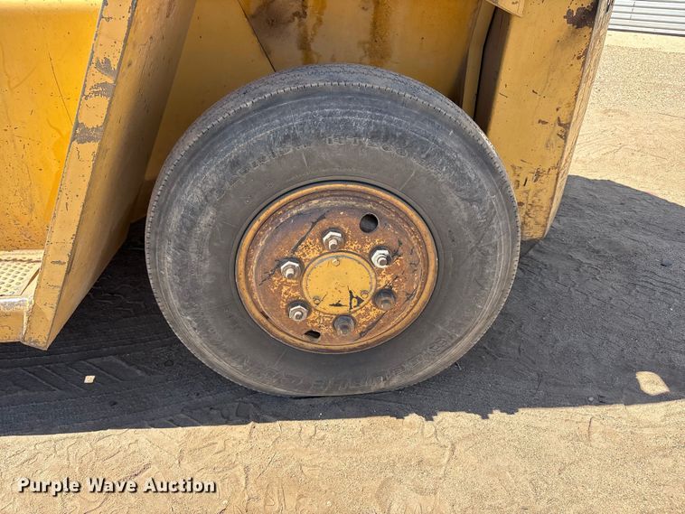 image for item FC2116 Caterpillar V150 forklift