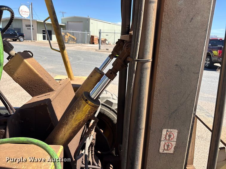 image for item FC2117 1997 Wiggins W84 VU forklift