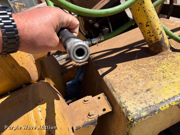 image for item FC2117 1997 Wiggins W84 VU forklift