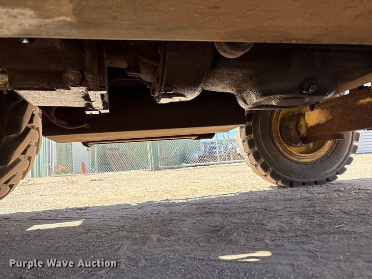 image for item FC2117 1997 Wiggins W84 VU forklift