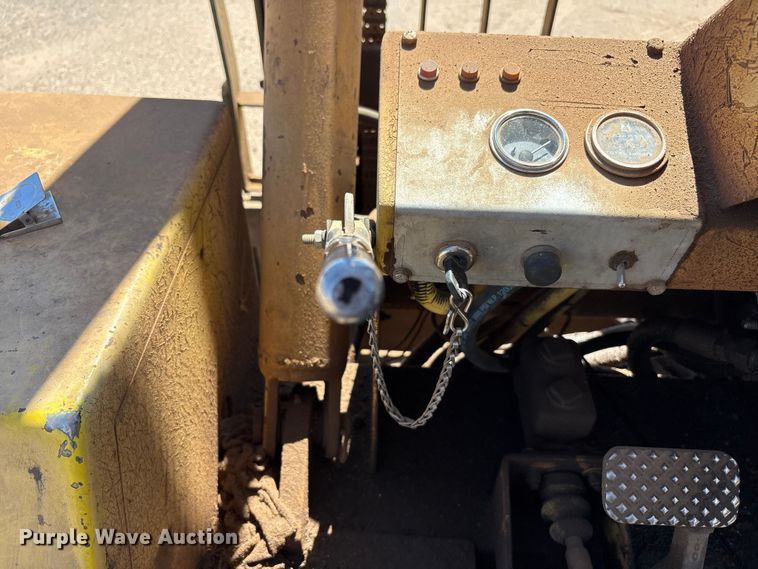 image for item FC2117 1997 Wiggins W84 VU forklift