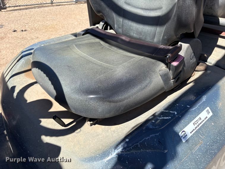 image for item FC2118 2001 Toyota 7FGU25 forklift